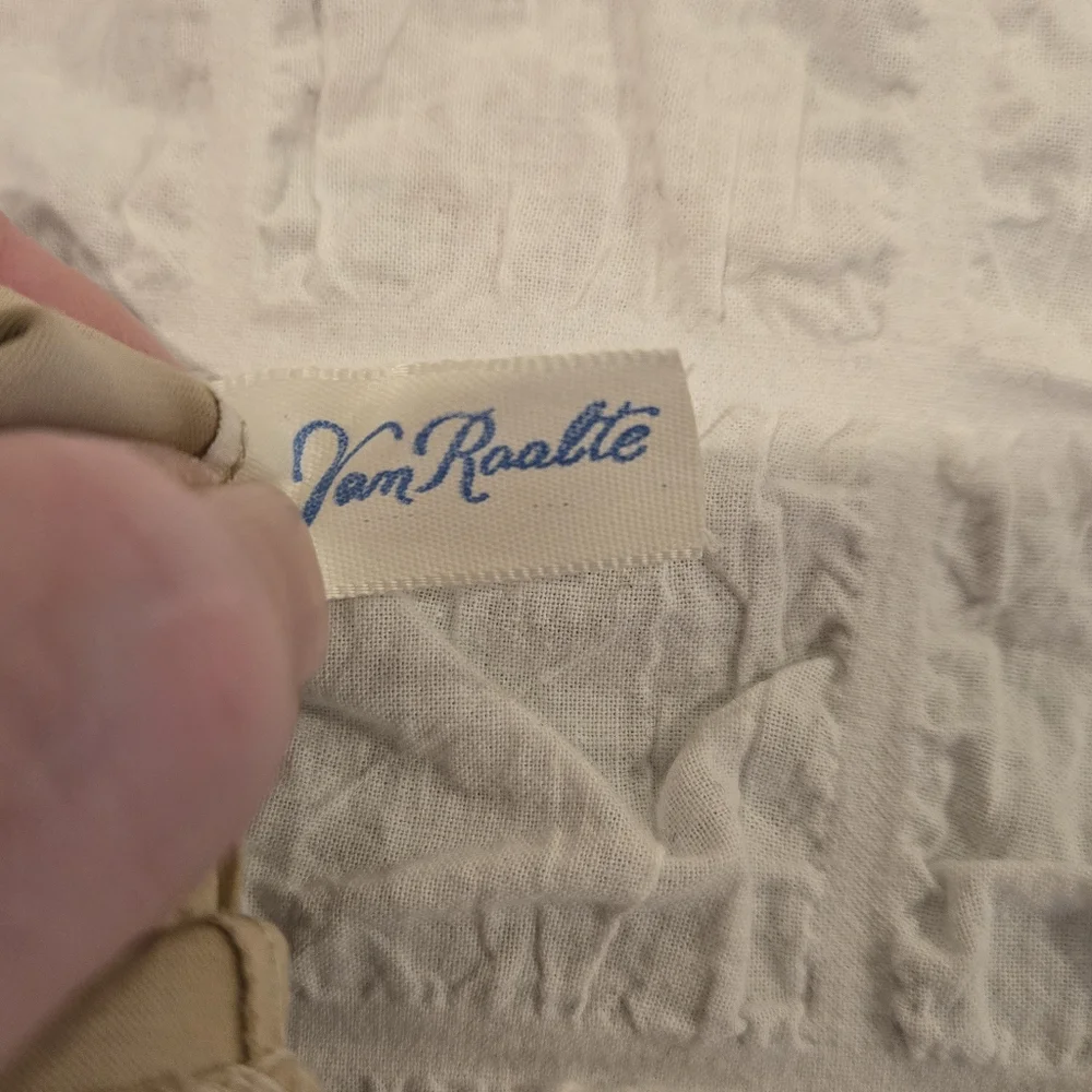 🤎 Vintage Van Raalte Tan Gloves – Size 7.5, Med-Large – Made in USA